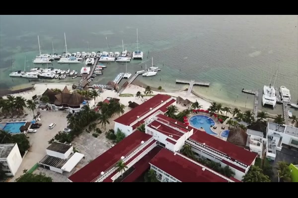 Seadust Cancun Family Resort